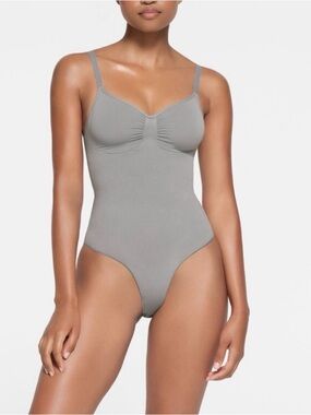 SKIMS contour bodysuit gray XS